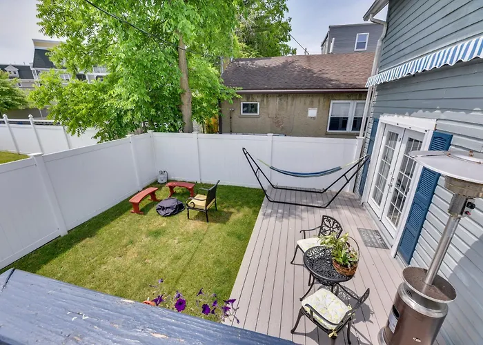 Bemus Point Vintage Suite W/ Soaking Tub & Kitchen
