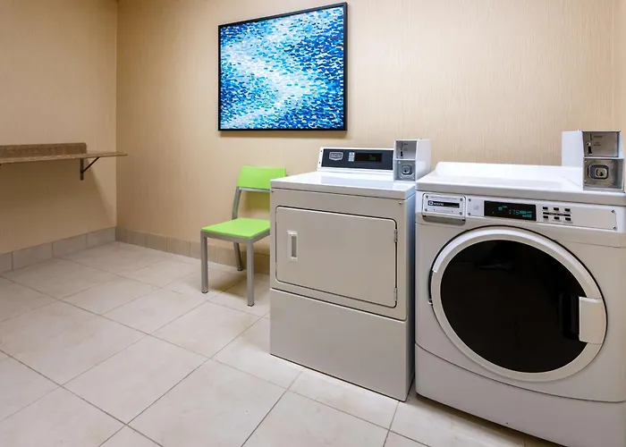 Hilton Garden Inn Roanoke