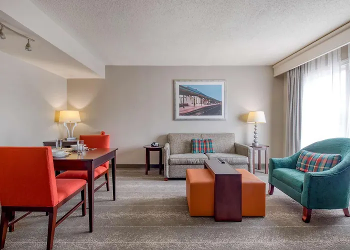Homewood Suites By Hilton Olmsted Village