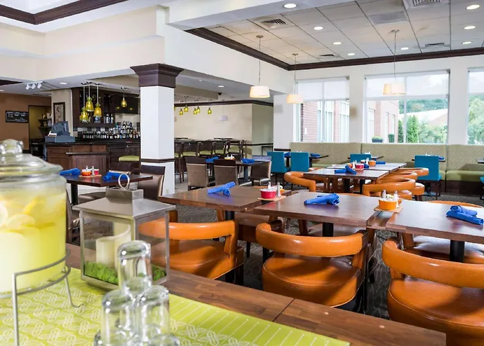 Hilton Garden Inn Hampton Coliseum Central