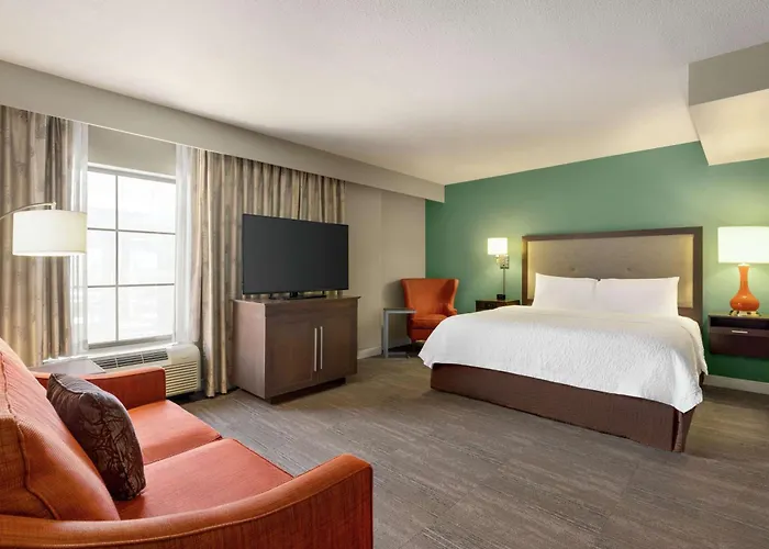 Hampton Inn And Suites New Orleans Convention Center
