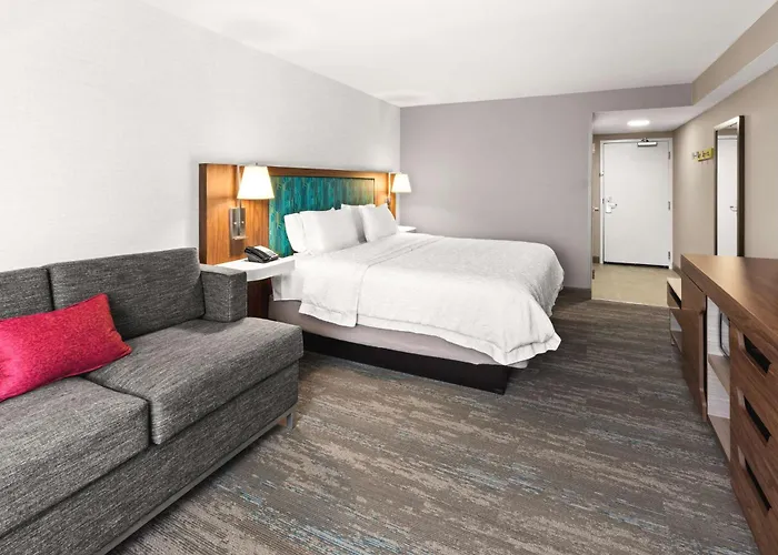 Hampton Inn Seekonk