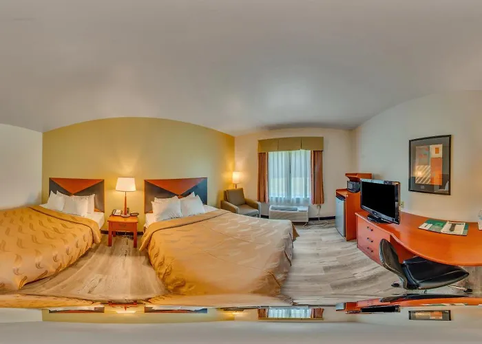Quality Inn & Suites Chambersburg Northeast