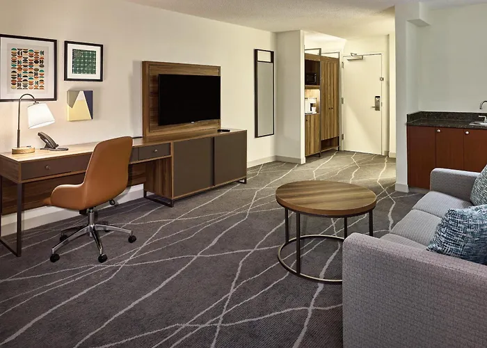 Holiday Inn Express & Suites Charleston Dwtn - Medical Ctr By Ihg