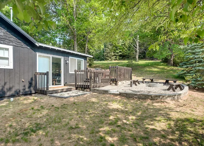 Eagle River Retreat Near Dam Lake W/ Boat Dock!
