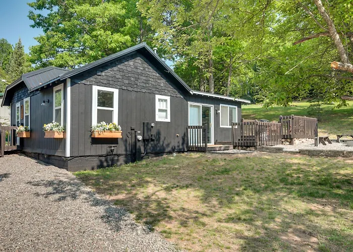 Eagle River Retreat Near Dam Lake W/ Boat Dock!
