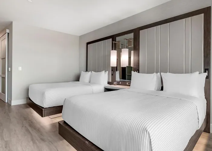 Cambria Hotel Austin Uptown Near The Domain