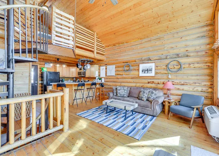 Cozy Mountain Condo Across From Snow King Ski Mtn!