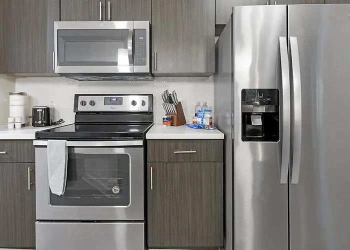 Landing Modern Apartment With Amazing Amenities