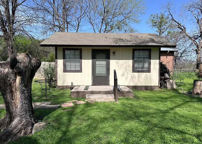 Green Haven Studio Near Austin Airport Cota