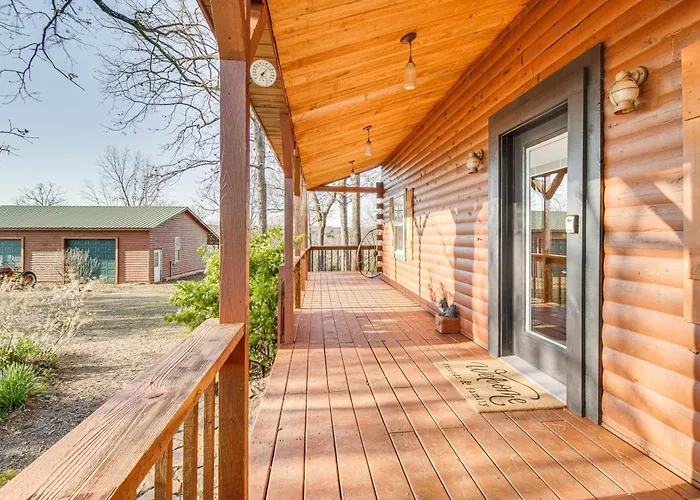 Expansive Mountain Home Rental W/ Yard & Fire Pit!