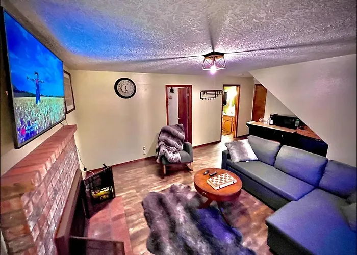 Private Level Of The House With Spa