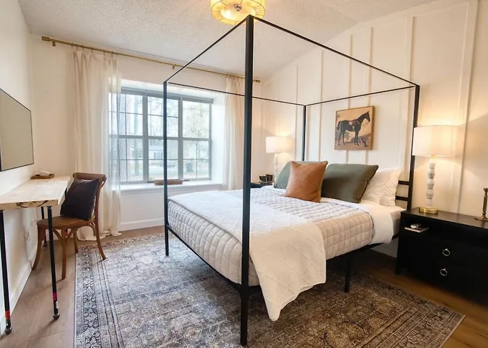 Southern Travel - Charming 3 Bedroom