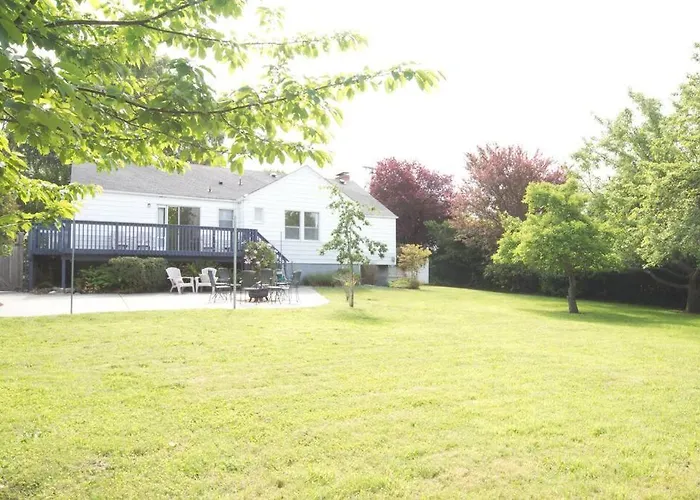 Spacious 5Br 2Ba Home - Fenced Yard, Bbq, Fire Pit