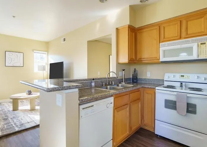 Landing Modern Apartment With Amazing Amenities