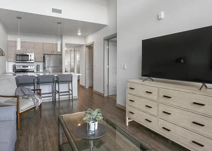 Landing Modern Apartment With Amazing Amenities