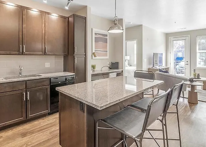 Landing Modern Apartment With Amazing Amenities