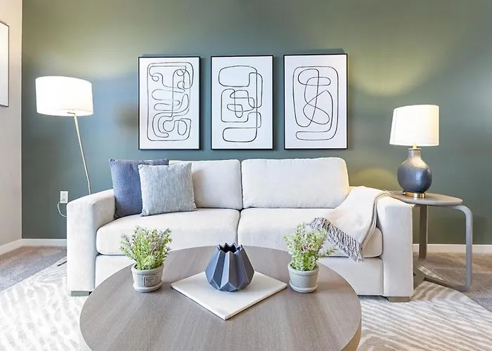 Landing Modern Apartment With Amazing Amenities