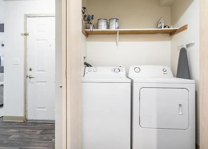 Landing Modern Apartment With Amazing Amenities