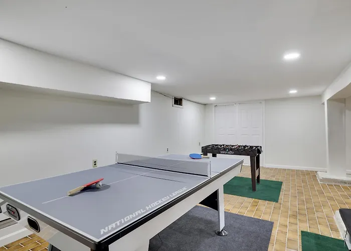 Game Room & Fire Pit: Tree-Lined Pocono Lake Cabin