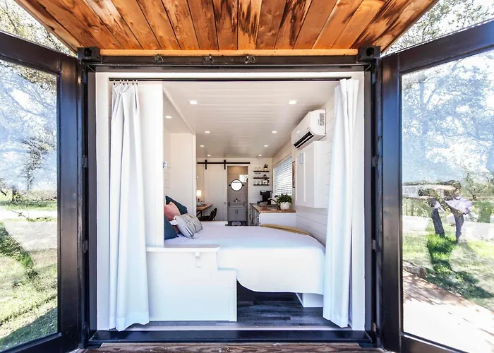 New Oak Grove-Container Retreat