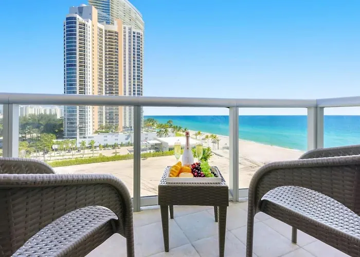 Beachfront Resort Pool Ocean View Balcony Gym