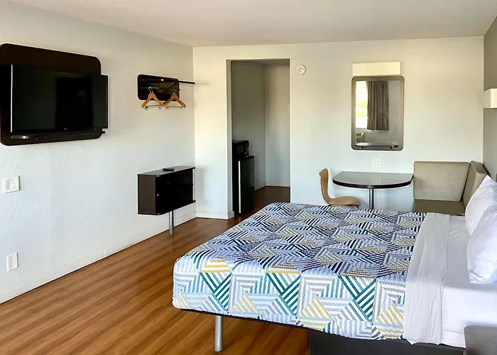 Motel 6-Delano, Ca