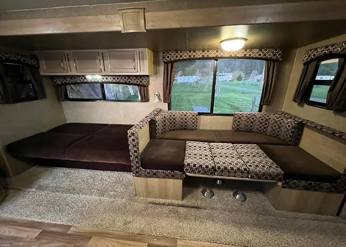 Surfside Glamping Camper