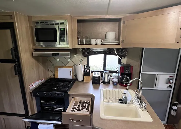 Surfside Glamping Camper