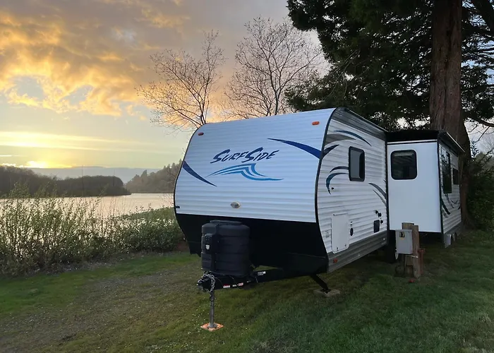 Surfside Glamping Camper
