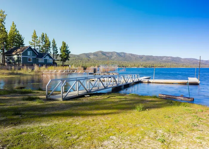 Sunrise Lakefront Family Cabin By Big Bear Vacations