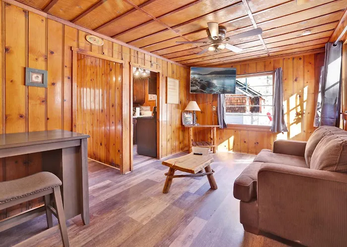 Little Pines Couples Lakeside Cabin By Big Bear Vacations