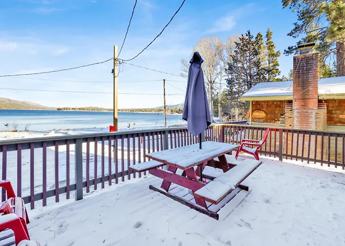 Lakeside Family Cabin By Big Bear Vacations
