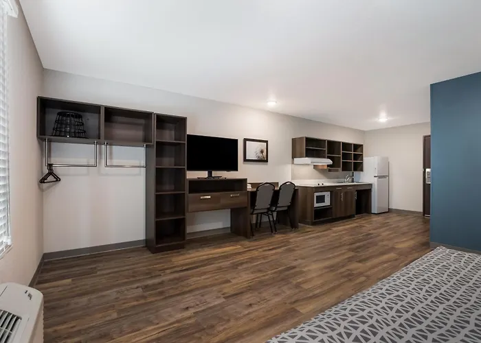Woodspring Suites Corona