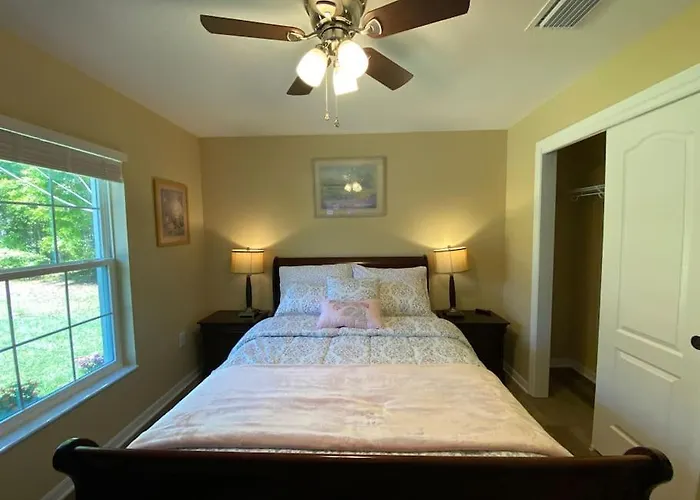 Sundance' Acres Peaceful And Private New House With Hot Tub And Fire Pit