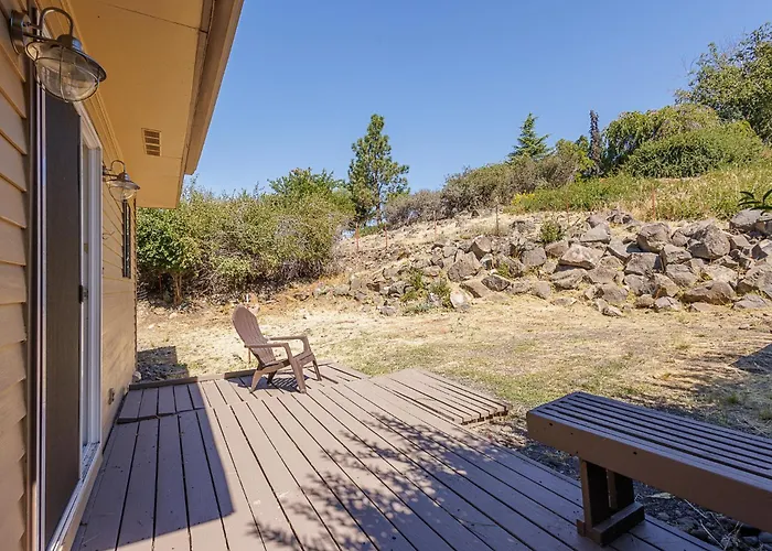 Lakeview Haven House
