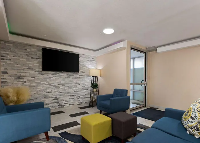 Econo Lodge Rockford Casino Area