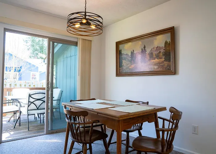 Hendo Hideaway Unit B 2Bed,1 Bath