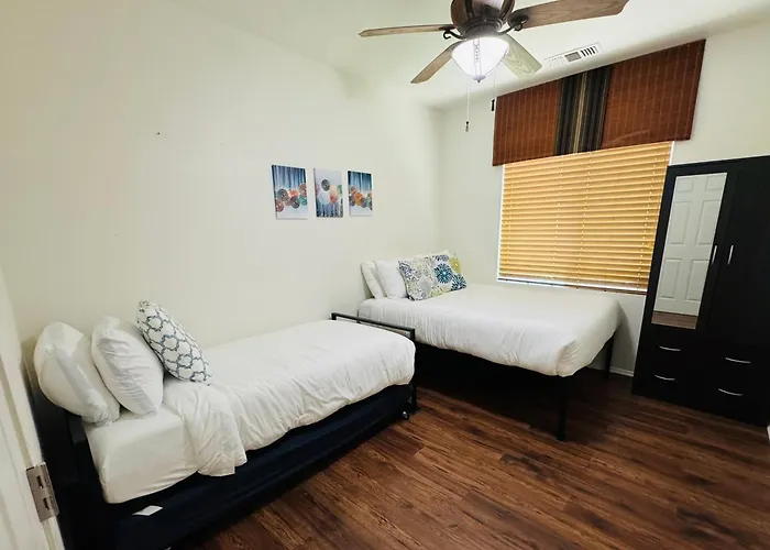 Coachella And Stagecoach Festival Home- 5 Mins To Empire Polo Festival Ground