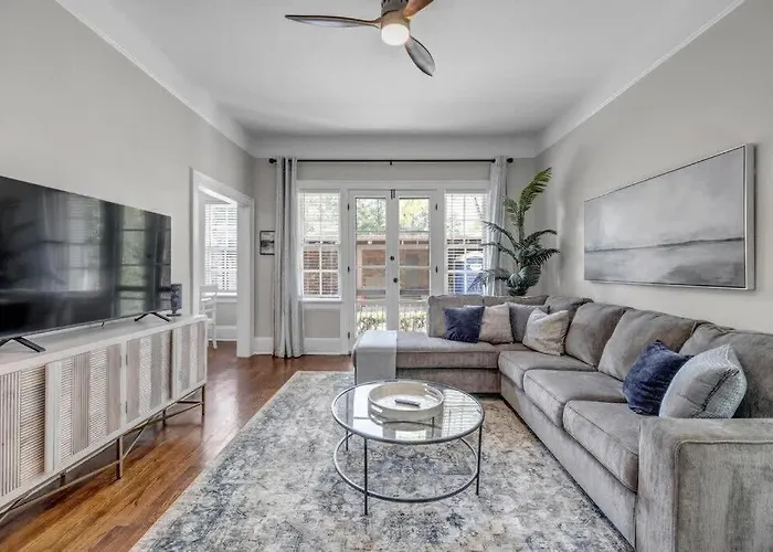 Renovated Apt - Blocks From Shoppes Of Avondale