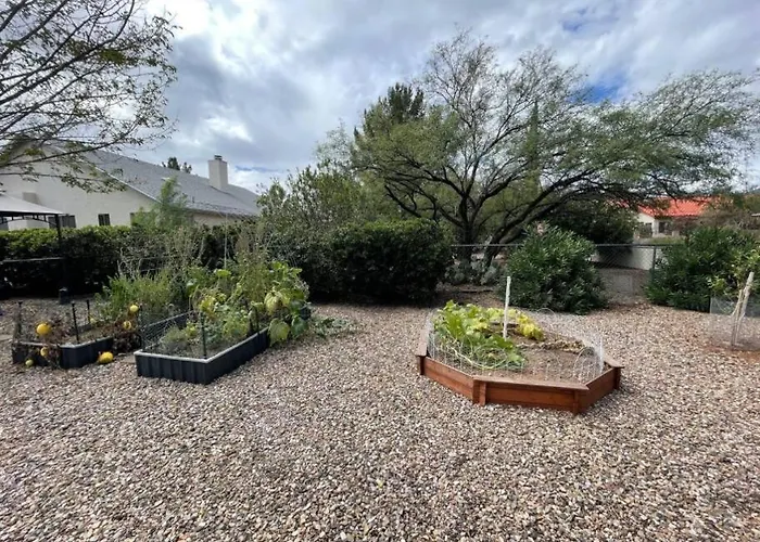 Vista Retreat - Country Club Estates