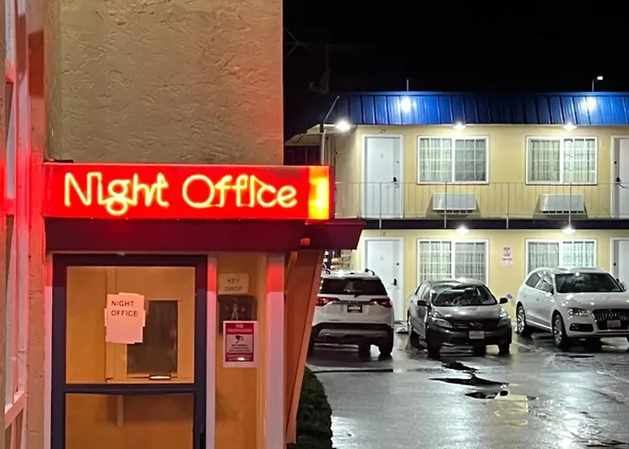 Columbus Motor Inn