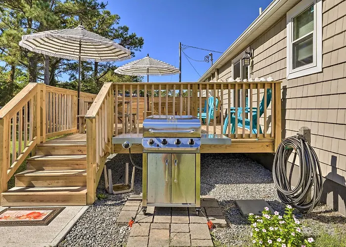 'The Willowberry House' With Deck & Grill!