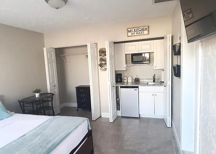 Beautiful University Pines Studio In Sarasota