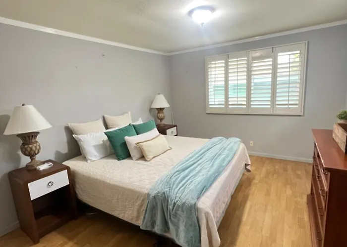 Hawaiian Tropical Cottage Waimanalo Oahu
