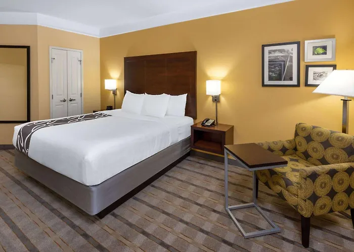 La Quinta By Wyndham Houston Nw Beltway8/Westrd