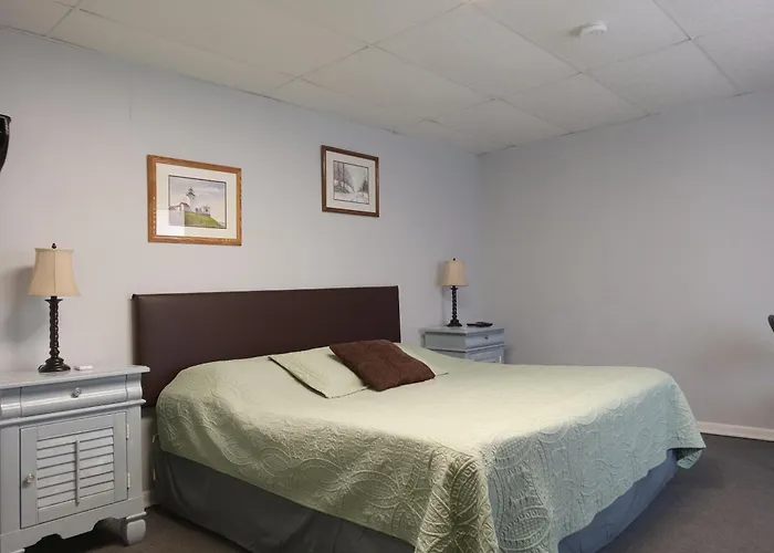 Hickory Shades Motel