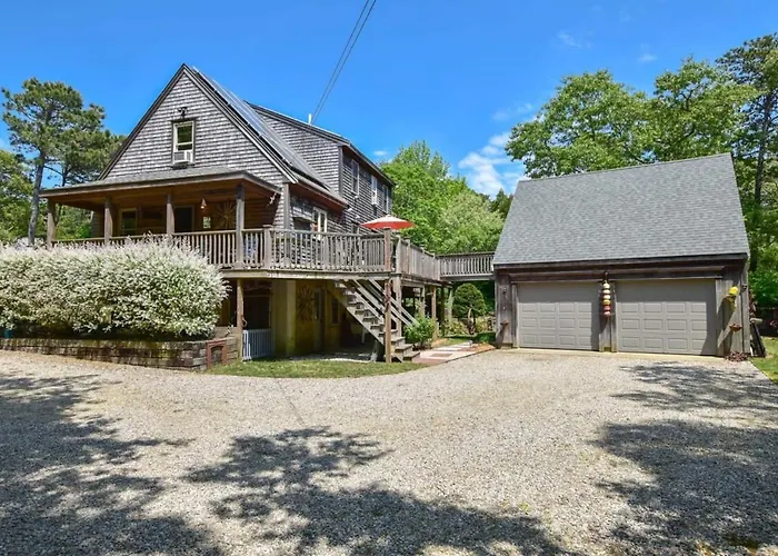 Beautiful Home W Artistic Flair