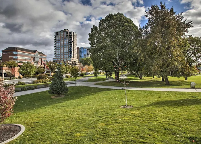 Walk Downtown: Stunning Condo W/ Attached Garage