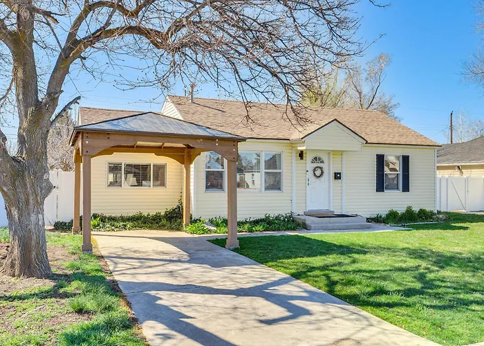 Charming Orem Home W/ Yard - Near Byu & Uvu!